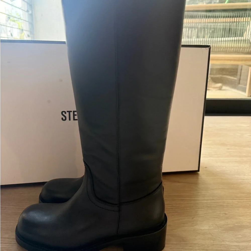 Steve Madden Riggs Tall Black Leather Knee Boots - Women